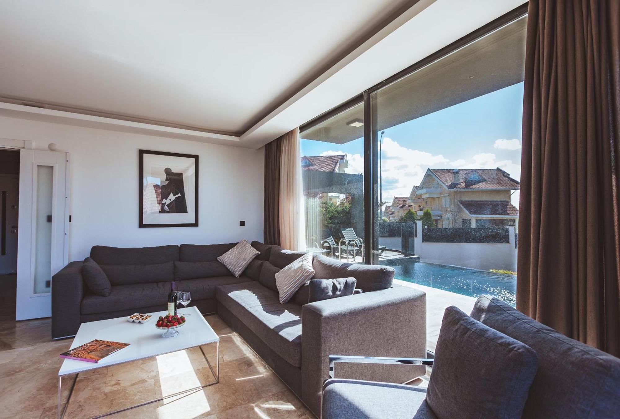 Royal Blue Istanbul - Luxury Villas מראה חיצוני תמונה