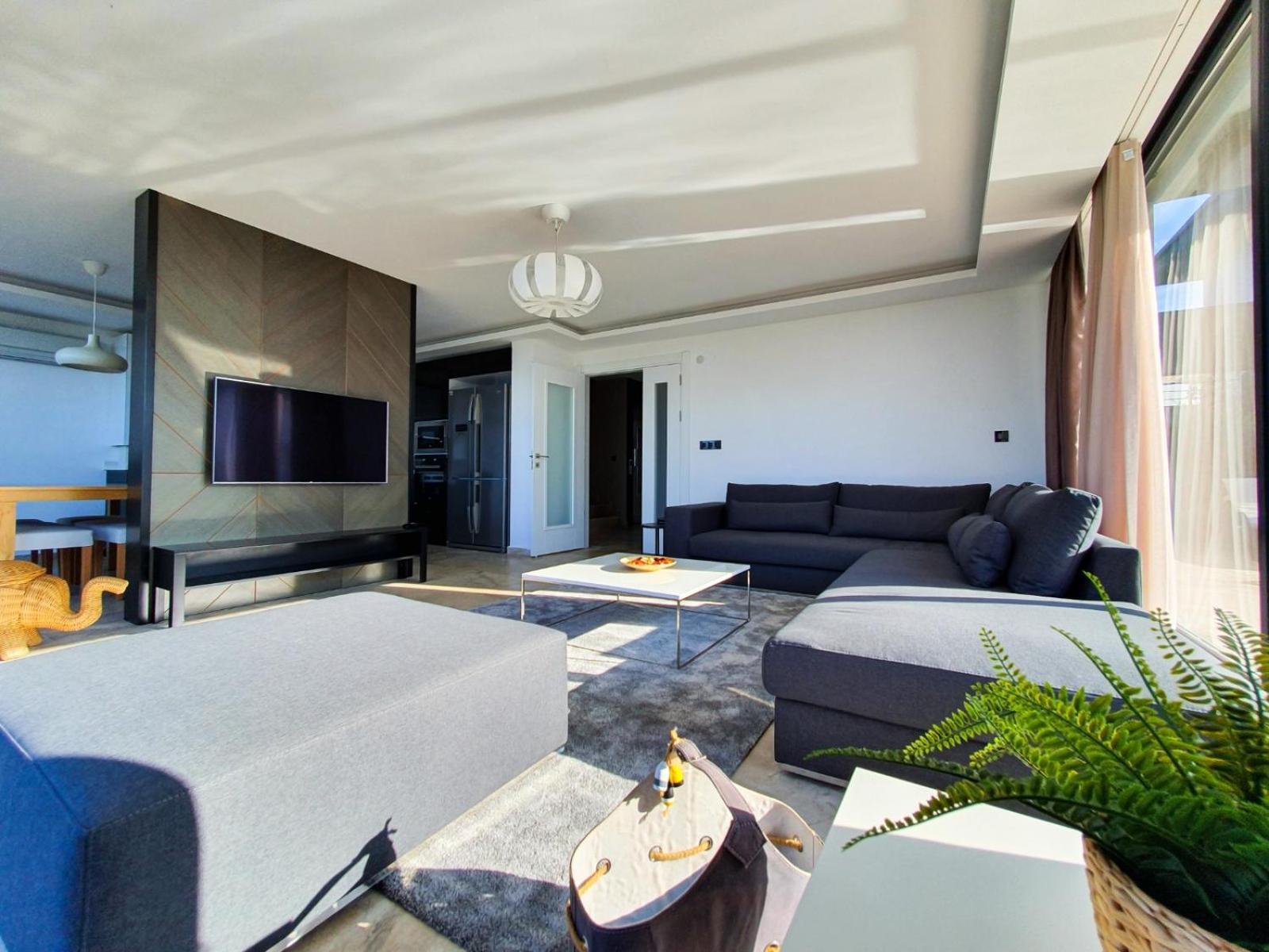 Royal Blue Istanbul - Luxury Villas מראה חיצוני תמונה